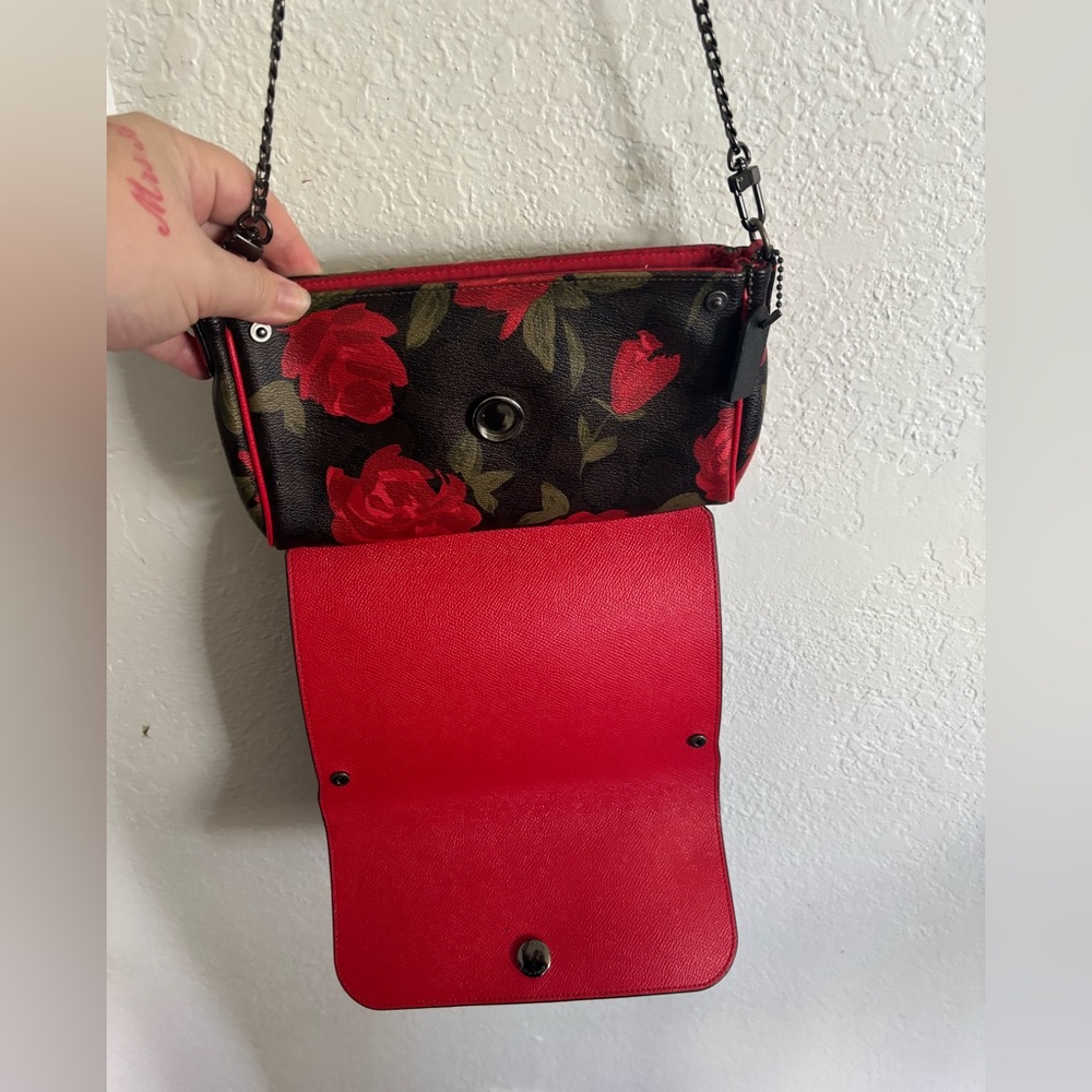 COACH ROSE MONOGRAM CLUTCH - Picture 11 of 12